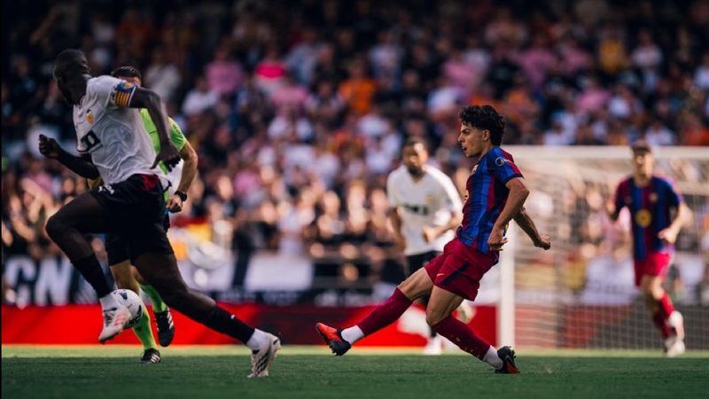 برشلونة