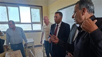 لارتدائه 