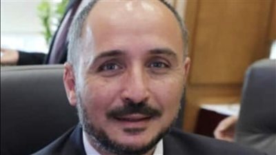 تجديد تكليف الدكتور عمر شريف أمينًا للمجلس الأعلى للمستشفيات الجامعية