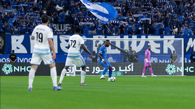 الهلال ونيوم