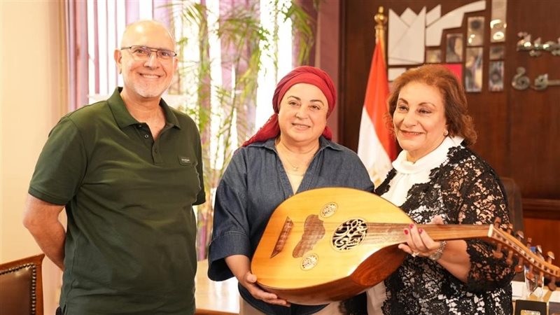 استعدادات افتتاح