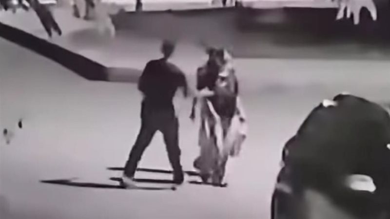 أسرار خلف أسوار كمبوند