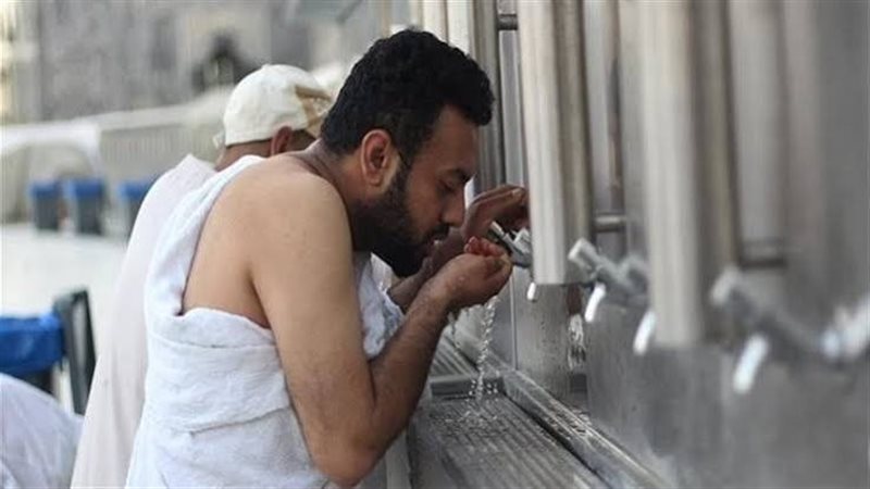 تفسير رؤية شرب ماء