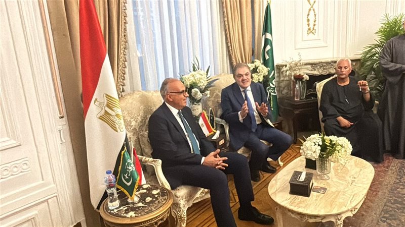 البدوي ووزير الري