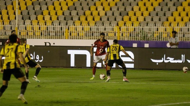 مباراة الأهلي والمقاولون