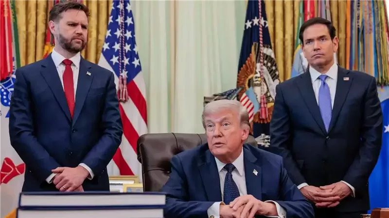 ترامب وروبيو وفانس