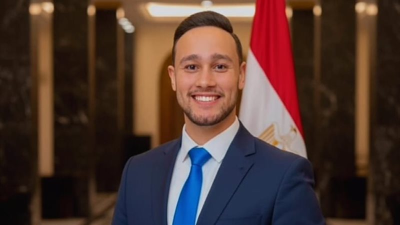 مصطفى عبد العظيم
