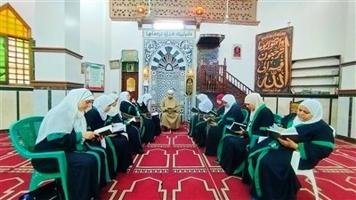 أوقاف الفيوم تنظم قافلة دعوية للواعظات في سنورس