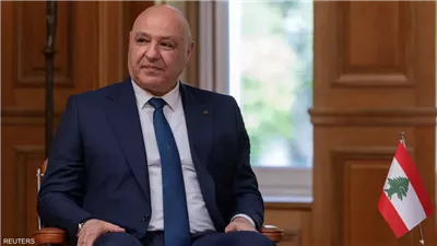 في زيارة مفاجئة إلى النبطية، عون ينفي أي مفاوضات مع إسرائيل 