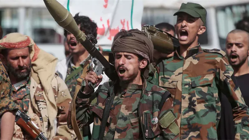 عناصر تابعة للحوثيين