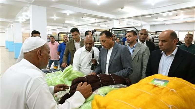 رئيس الوزراء خلال