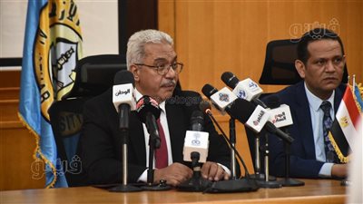 نائب رئيس جامعة الأزهر: انخفاض نسب القبول يوسع دائرة الفرص، وبرامج جديدة لتأهيل الخريجين لسوق العمل (صور) 