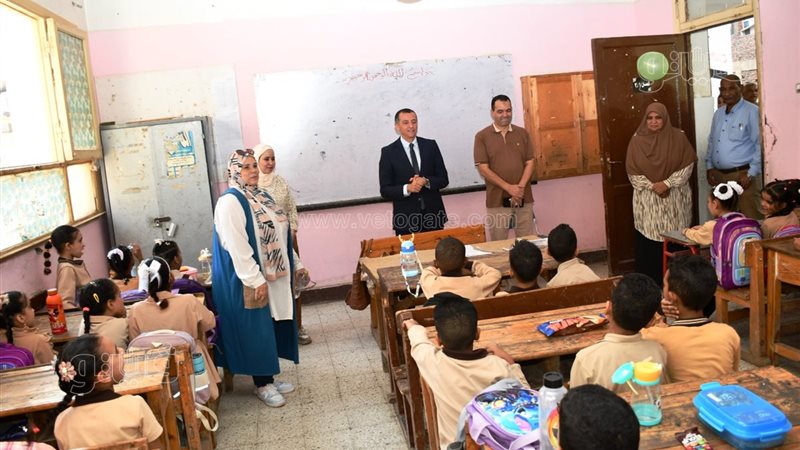 محافظ أسوان يتفقد