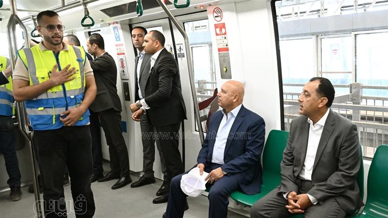 رئيس الوزراء يستقل