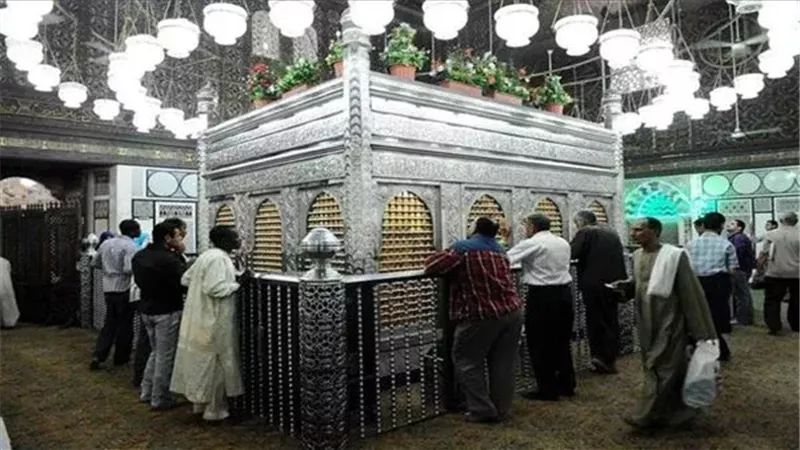 زيارة آل البيت 