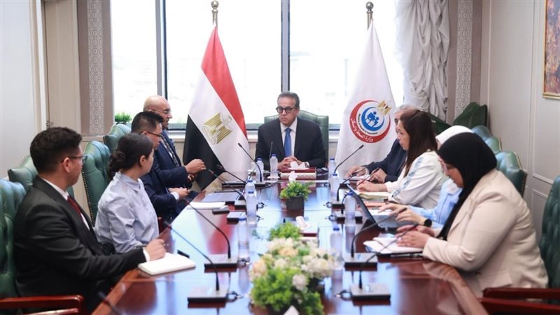 اجتماع د. خالد عبد