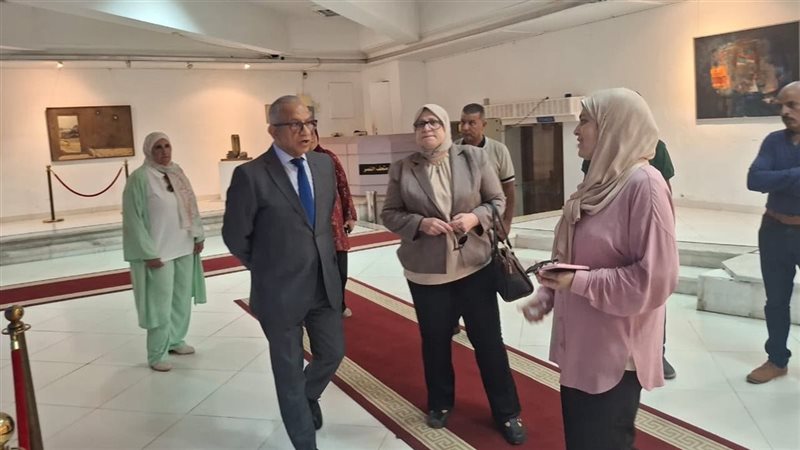 جولة رئيس قطاع الفنون