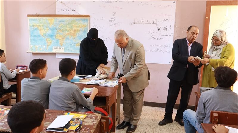جولة وكيل تعليم الدقهلية