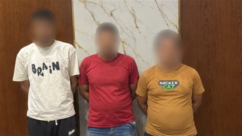 المتهمون، فيتو