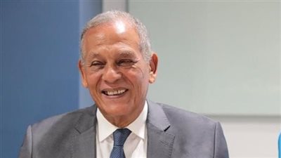 السادات في اليوم العالمي للديمقراطية: حقوق الإنسان والديمقراطية مساران متلازمان يعزز كل منهما الآخر