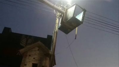 بجهود الشباب، إنارة الطرق في الغربي في بهجورة بـ5 كشافات جديدة وصيانة 22 آخرين (صور)