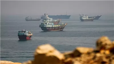 بيانات شحن: 4 سفن فقط عبرت مضيق هرمز امس مقابل 7 في اليوم السابق