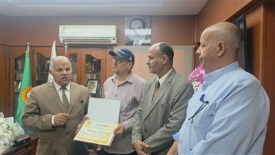 مستقبلا مدير مدرسة ميت الفرماوي، وكيل 