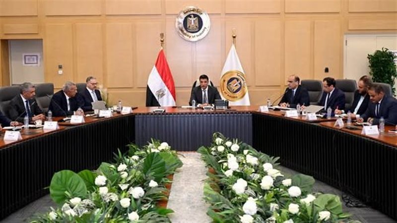 اجتماع المهندس خالد