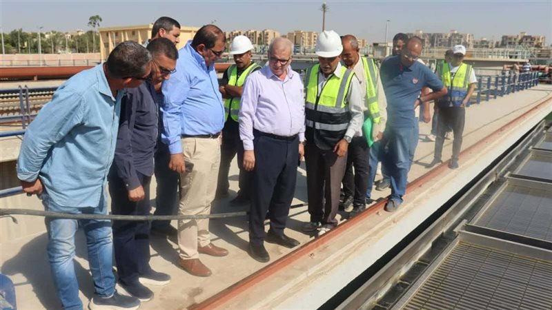 جانب من متابعة المشروعات