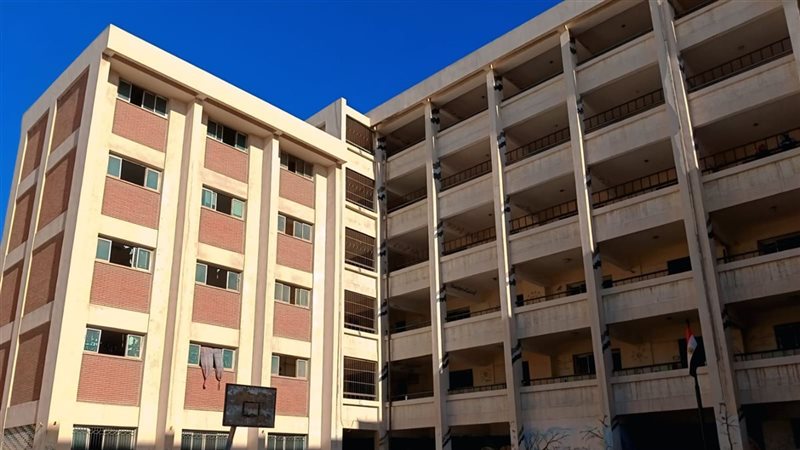 مدرسة طلائع العجمي
