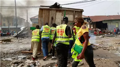 عشرات القتلى بسقوط شاحنة في نهر 