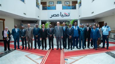 وزير الإنتاج الحربي يستقبل وفدا أنجوليا لبحث أوجه التعاون المشترك