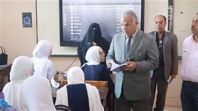 وكيل تعليم الدقهلية يتابع انتظام الدراسة وتفعيل الأنشطة بمدارس غرب المنصورة