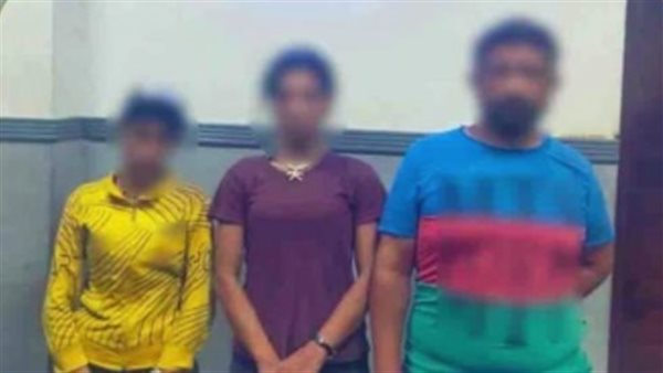 خناقة على لقمة العيش، مشاجرة بين جامعي نفايات وسيدتين بالإسكندرية بسبب أولوية جمع القمامة