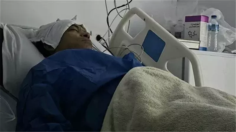 سامح حسين، فيتو
