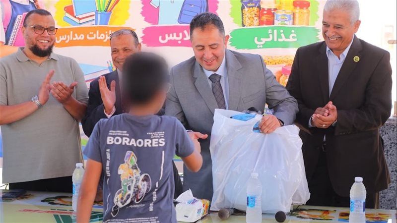 محافظ دمياط يشهد