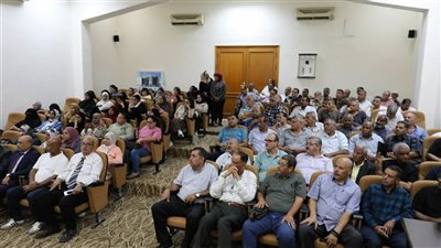 ندوة بالبحر الأحمر عن 