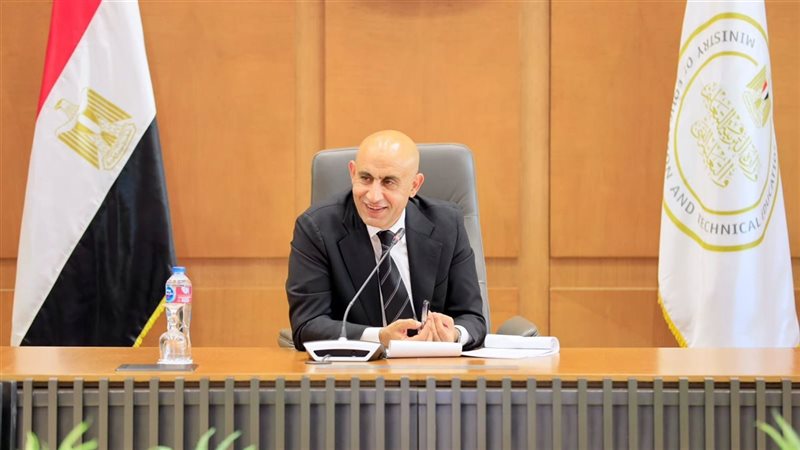 محمد عبداللطيف وزير