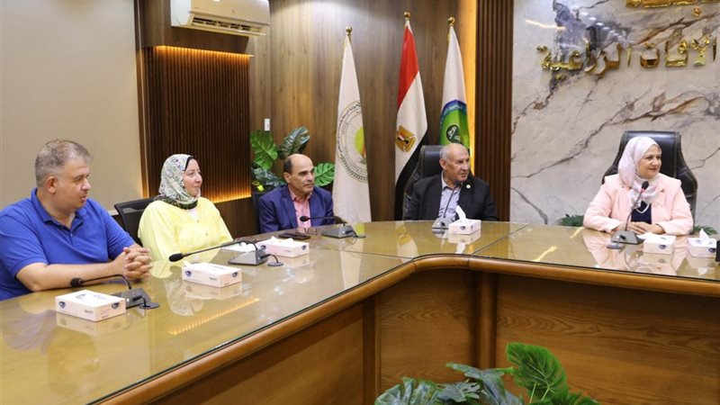 لجنة مبيدات الآفات
