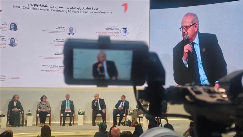 د. محمد الخشت خلال