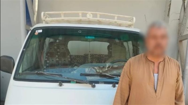 ضبط سائقين بسوهاج