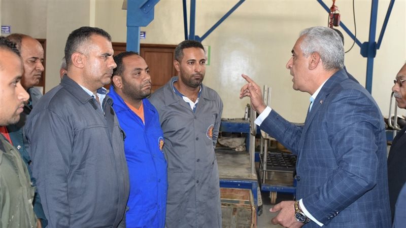 وزير الإنتاج الحربي