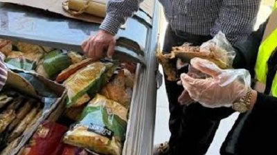  حملات رقابية بطور سيناء.. إعدام 412 كيلو و58 لترًا وضبط أغذية منتهية الصلاحية