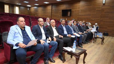 مجلس التعليم والطلاب بجامعة الفيوم يضع معايير إضافة أعضاء من الخارج 