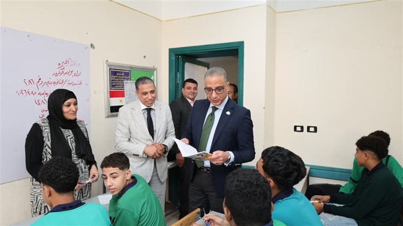  محافظ الجيزة يفاجئ