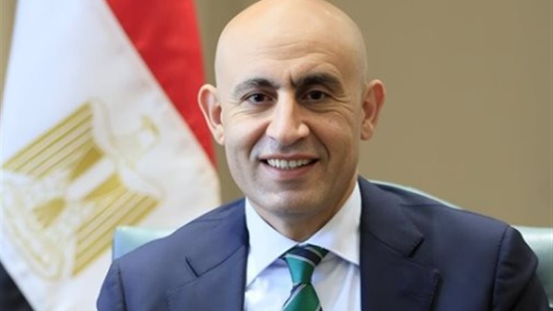 محمد عبد اللطيف وزير