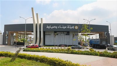​حركة الملاحة اليوم بميناء دمياط، تداول 87 ألف طن بضائع واستقبال ومغادرة 25 سفينة