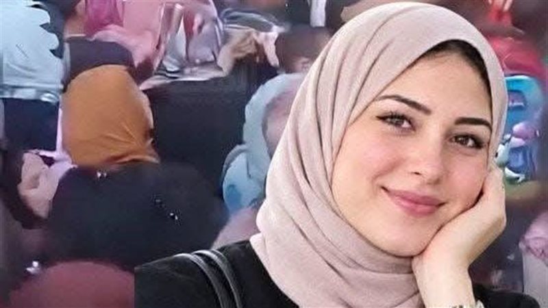  معلمة قنا