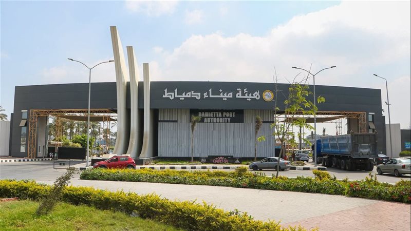 ميناء دمياط 