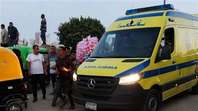إصابة 5 أشخاص في تصادم ميكروباص وموتوسيكل أعلى كوبري المعنا بقنا